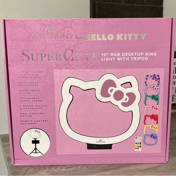 Hello Kitty Other - IMPRESSIONS VANITY COMPANY HELLO KITTY 10" RGB DESKTOP RING LIGHT W/ TRIPOD